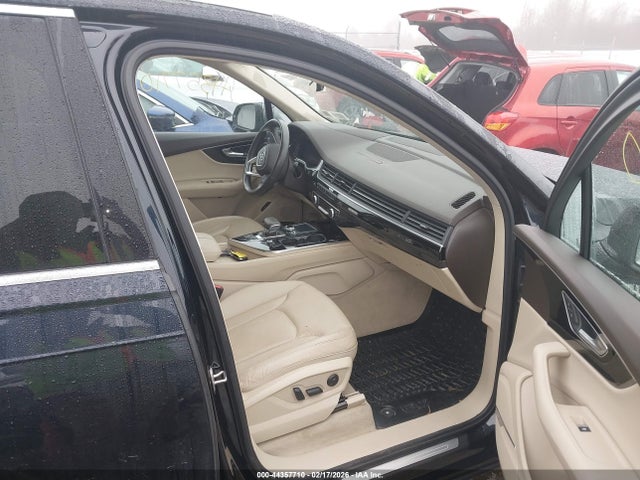 2017 AUDI Q7 WA1VAAF70HD054667 Photo 4