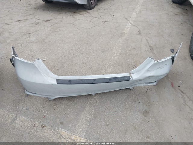 4T1G11AK3NU036987 Toyota CAMRY SE