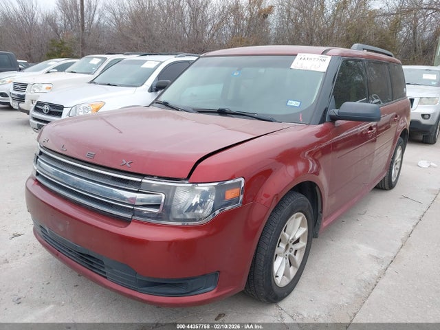 Ford FLEX SE 2014 2FMGK5B8XEBD26155 Image 2