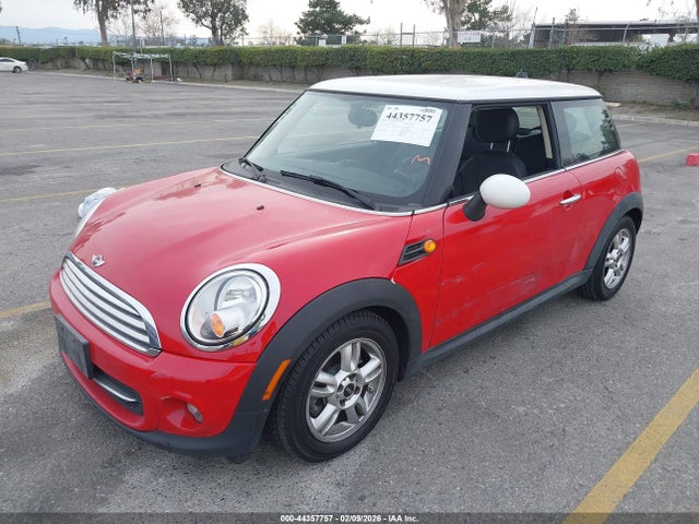 2013 MINI HARDTOP WMWSU3C58DT686294 Photo 1