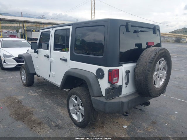 1C4BJWDG6HL602623 Jeep Wrangler Unlimited Sport 4x4