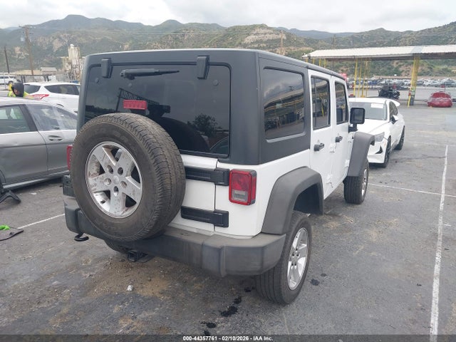 1C4BJWDG6HL602623 Jeep Wrangler Unlimited Sport 4x4
