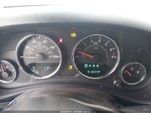 1C4BJWDG6HL602623 Jeep Wrangler Unlimited Sport 4x4