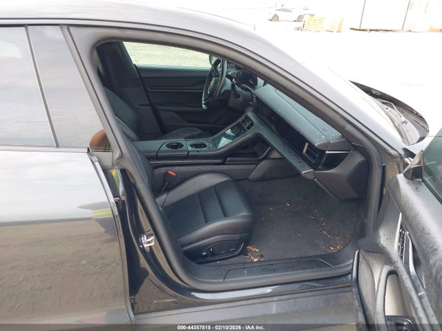 2021 PORSCHE TAYCAN WP0AA2Y19MSA16396 Photo 4