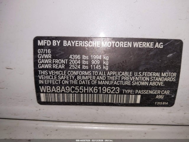 2017 BMW 320I WBA8A9C55HK619623 Photo 8