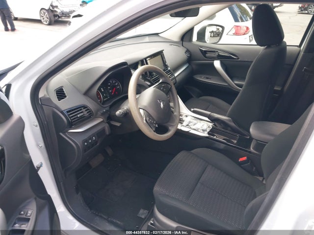 JA4ASUAA3NZ053480 Mitsubishi Eclipse Cross Es