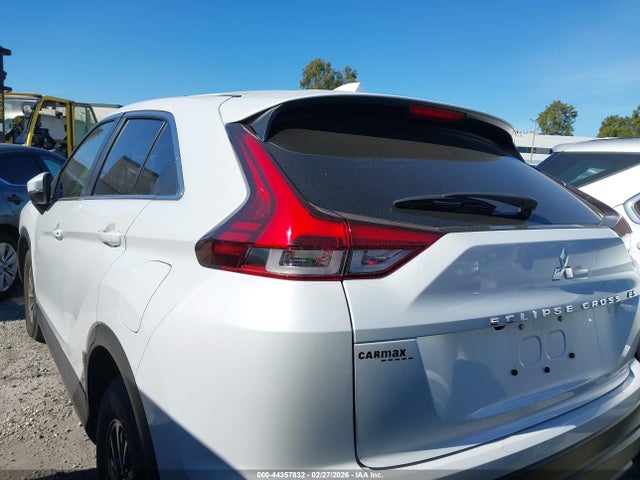 JA4ASUAA3NZ053480 Mitsubishi Eclipse Cross Es