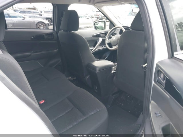 JA4ASUAA3NZ053480 Mitsubishi Eclipse Cross Es