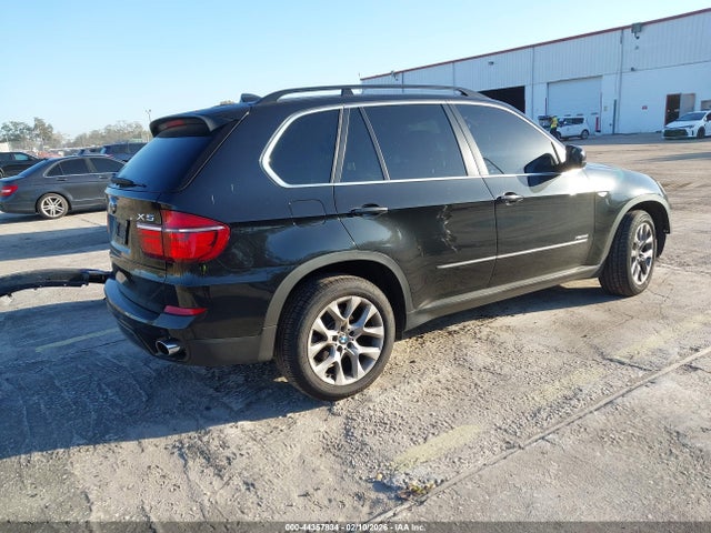 2013 BMW X5 5UXZV4C5XD0G54406 Photo 3