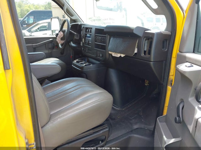 44357872 :رقم المزاد ، 7GZ37TCG5LN007779 vin ، 2020 Gmc Savana Cutaway Work Van مزاد بيع