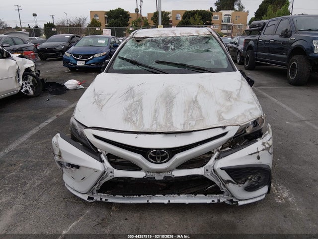 4T1G11AK7RU218410 Toyota CAMRY SE