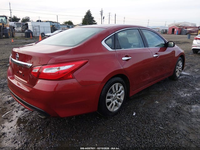 2017 Nissan Altima 2.5 S მანქანა იყიდება აუქციონზე, vin: 1N4AL3AP8HN336587, აუქციონის ნომერი: 44357931
