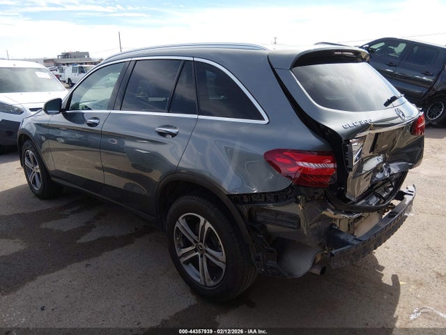 2019 MERCEDES-BENZ GLC 300 WDC0G4JB2K1001144 Photo 2