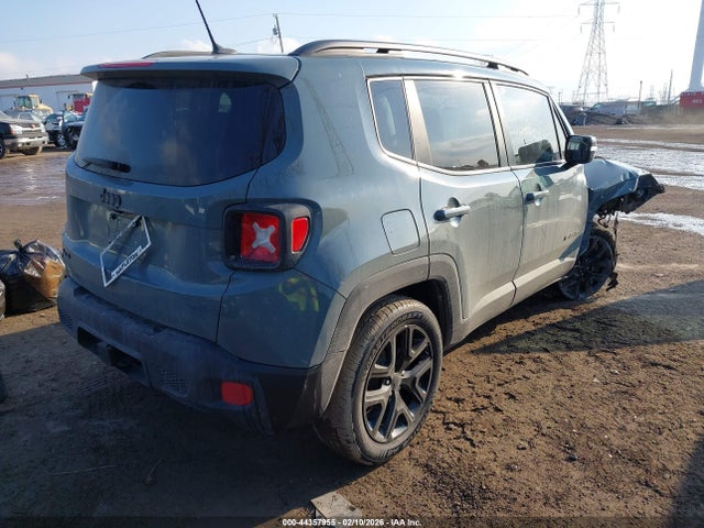 2017 JEEP RENEGADE ZACCJBBBXHPF02248 Photo 3