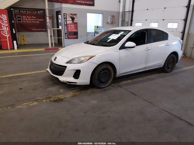 Продаж на аукціоні авто 2013 Mazda Mazda3 I Sport, vin: JM1BL1U7XD1767870, номер лоту: 44358008