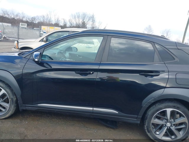 2018 Hyundai Kona Limited მანქანა იყიდება აუქციონზე, vin: KM8K3CA56JU089641, აუქციონის ნომერი: 44358032