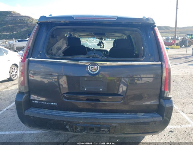 44358063 :رقم المزاد ، 1GYS3CKJ3FR238088 vin ، 2015 Cadillac Escalade Premium مزاد بيع