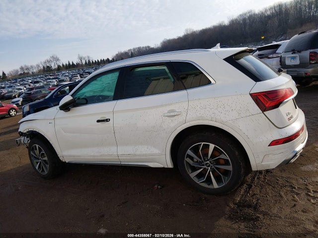 Продаж на аукціоні авто 2022 Audi Q5 Premium Plus 45 Tfsi S Line Quattro S Tronic, vin: WA1EAAFY6N2139562, номер лоту: 44358067