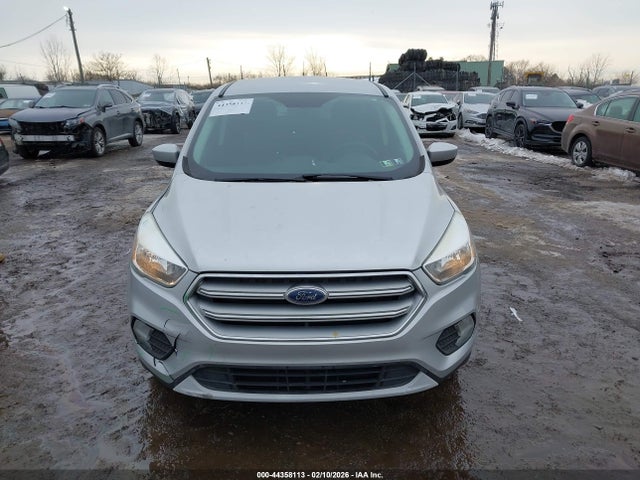 1FMCU0GD0HUE39578 Ford ESCAPE SE