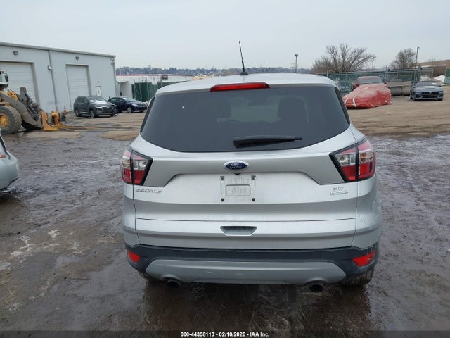 1FMCU0GD0HUE39578 Ford ESCAPE SE