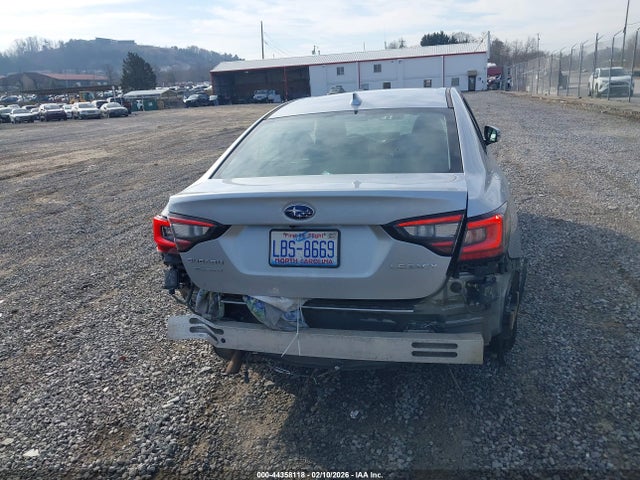 4S3BWAN67N3011884 Subaru Legacy Limited