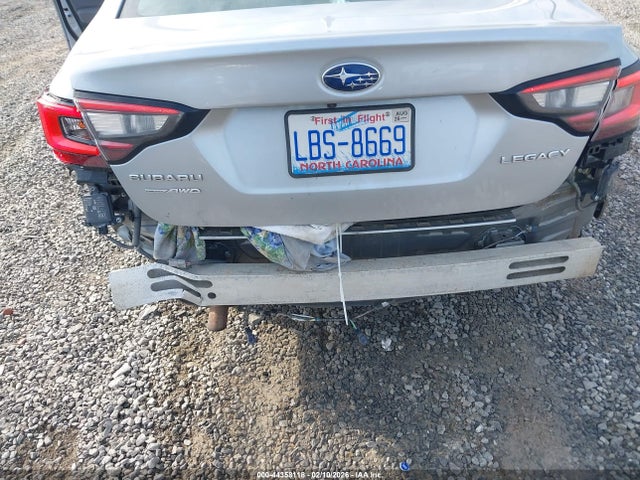 4S3BWAN67N3011884 Subaru Legacy Limited