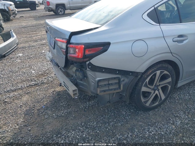 4S3BWAN67N3011884 Subaru Legacy Limited