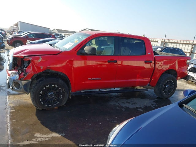 44358121 :رقم المزاد ، 5TFEM5F1XBX030205 vin ، 2011 Toyota Tundra Grade 4.6l V8 مزاد بيع