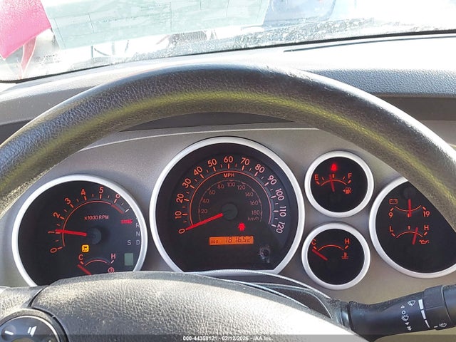 44358121 :رقم المزاد ، 5TFEM5F1XBX030205 vin ، 2011 Toyota Tundra Grade 4.6l V8 مزاد بيع