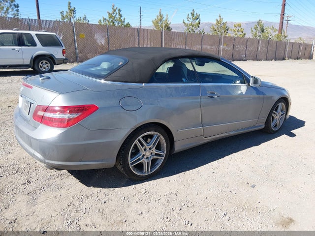 Продажа на аукционе авто 2011 Mercedes-benz E 550, vin: WDDKK7CF8BF068578, номер лота: 44358131
