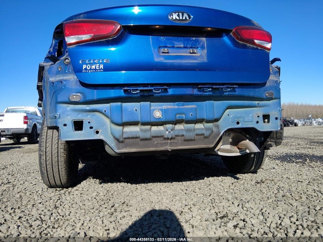 3KPFK4A72HE159905 KIA FORTE LX