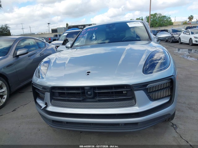 Porsche MACAN S 2023 WP1AG2A52PLB37163 Image 12