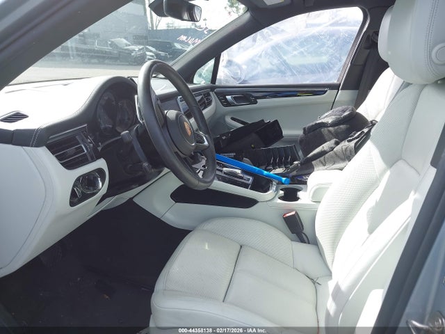 Porsche MACAN S 2023 WP1AG2A52PLB37163 Image 17