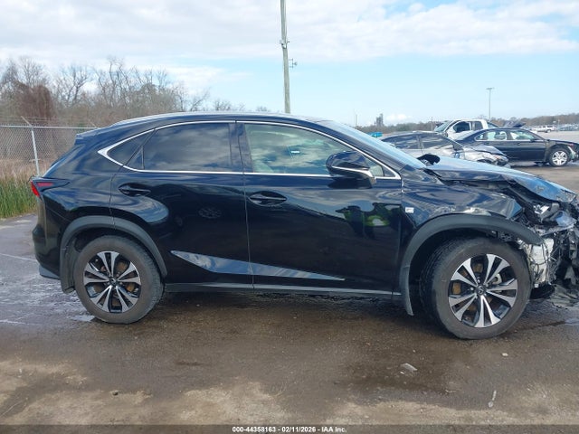 44358163 :رقم المزاد ، JTJSARDZ5M2251784 vin ، 2021 Lexus Nx 300 F Sport مزاد بيع