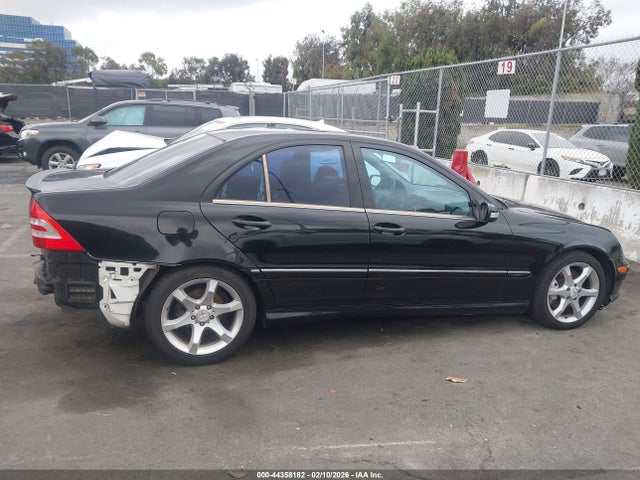 Продаж на аукціоні авто 2007 Mercedes-benz C 230 Sport, vin: WDBRF52H57F926860, номер лоту: 44358182