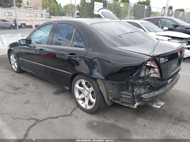 Продаж на аукціоні авто 2007 Mercedes-benz C 230 Sport, vin: WDBRF52H57F926860, номер лоту: 44358182