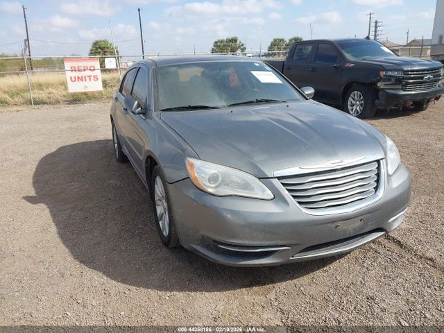2013 Chrysler 200 Touring მანქანა იყიდება აუქციონზე, vin: 1C3CCBBG4DN659822, აუქციონის ნომერი: 44358186