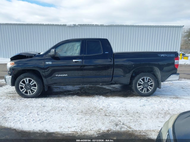 5TFUY5F11HX673423 Toyota Tundra Sr5 Plus 5.7l V8