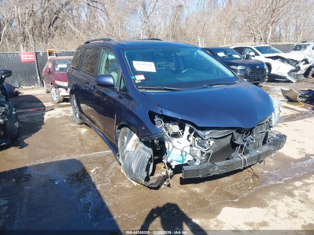 2018 TOYOTA SIENNA 5TDYZ3DC3JS933923