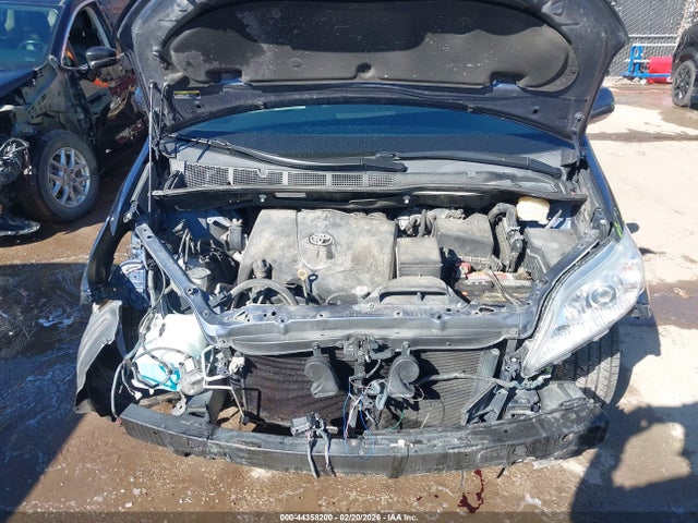2018 TOYOTA SIENNA 5TDYZ3DC3JS933923 Photo 9