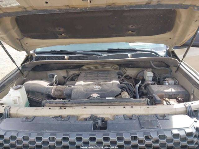 Toyota Tundra Sr5 2020 5TFDY5F16LX930553 Image 10