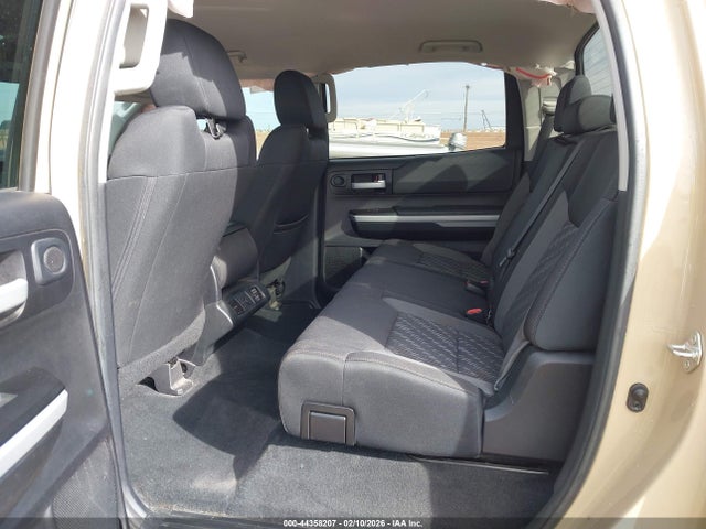 Toyota Tundra Sr5 2020 5TFDY5F16LX930553 Image 8