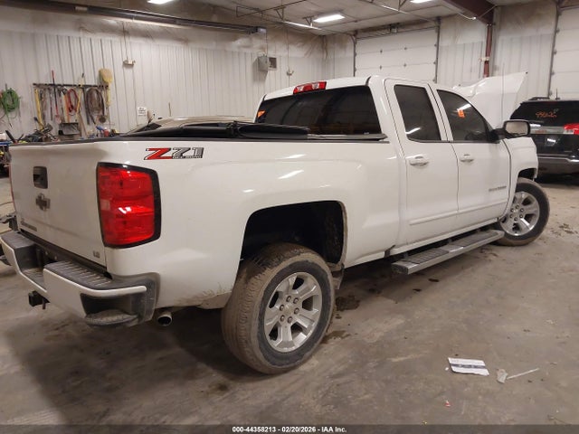 2019 CHEVROLET SILVERADO 1500 LD 2GCVKPEC3K1240727 Photo 3