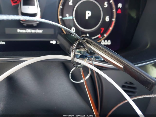 2021 JAGUAR F-PACE SADCJ2EU4MA666073 Photo 10