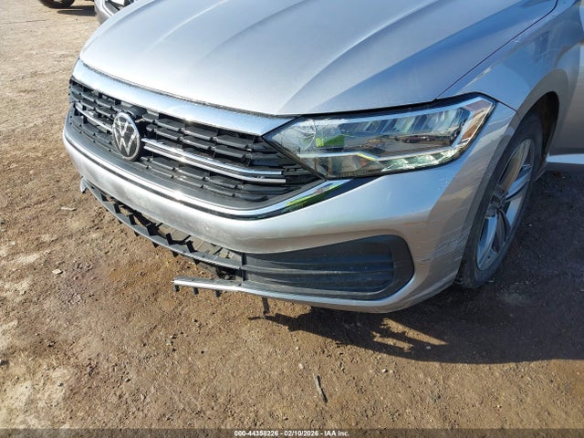 Продажа на аукционе авто 2024 Volkswagen Jetta 1.5t Se, vin: 3VWEM7BU2RM035813, номер лота: 44358226