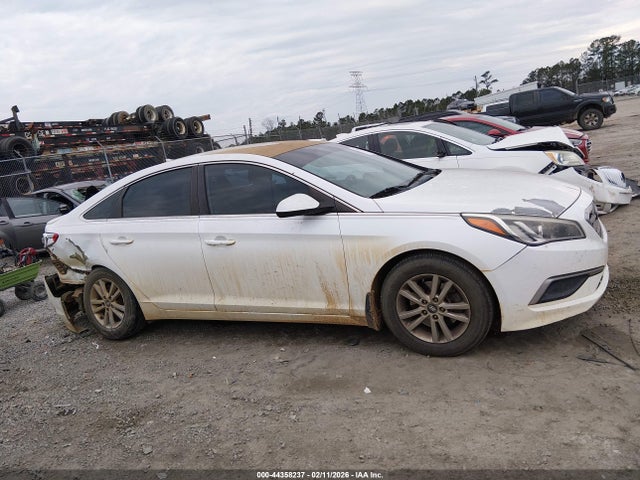 5NPE24AF5HH570665 Hyundai SONATA SE