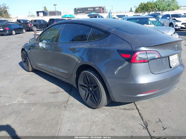 44358242 :رقم المزاد ، 5YJ3E1EB6MF999486 vin ، 2021 Tesla Model 3 Long Range Dual Motor All-wheel Drive مزاد بيع
