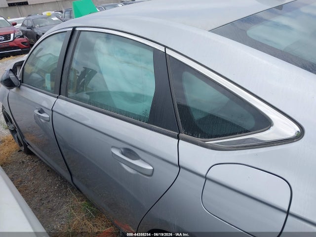 1HGCY2F52SA094661 Honda Accord Hybrid Sport
