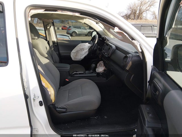 3TMCZ5AN1MM444128 Toyota Tacoma Sr V6
