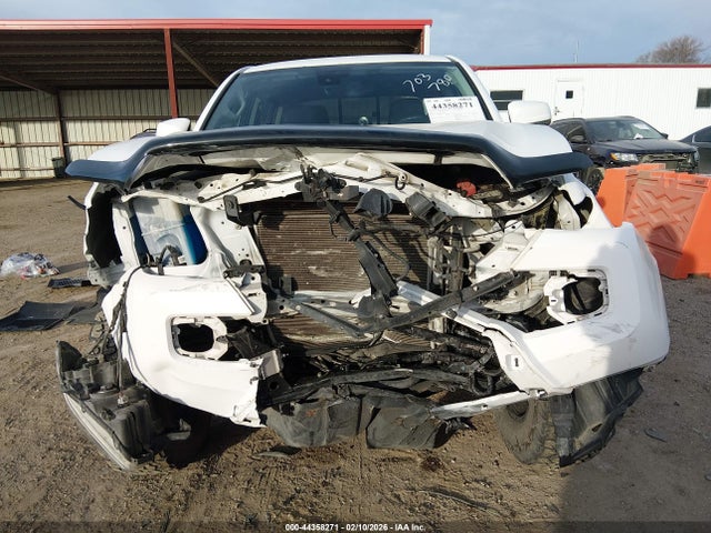3TMCZ5AN1MM444128 Toyota Tacoma Sr V6